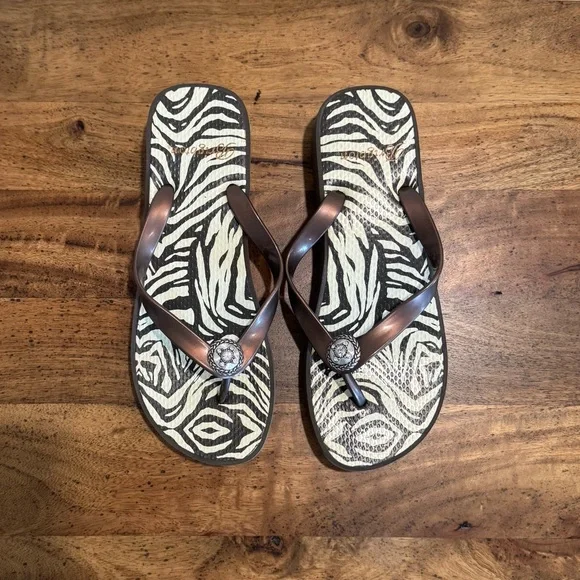 Brighton Wedge Flip Flop Sandals - Size 9 - Picture 2 of 12